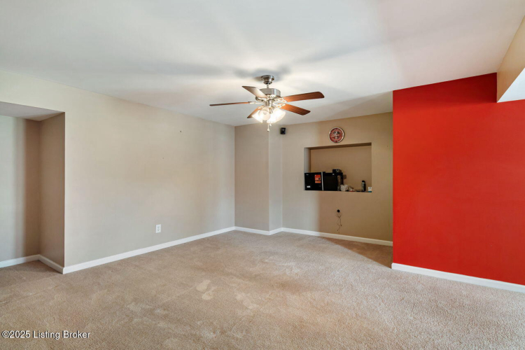 Listing Image 52