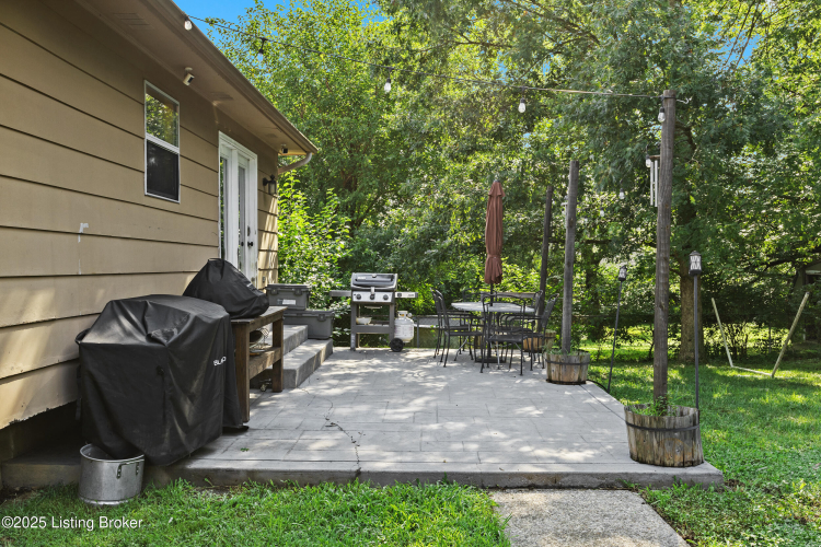 Listing Image 38