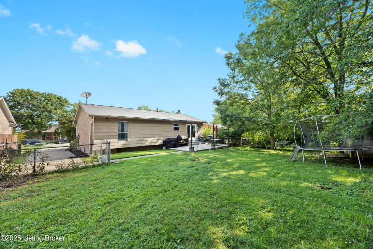 Listing Image 40
