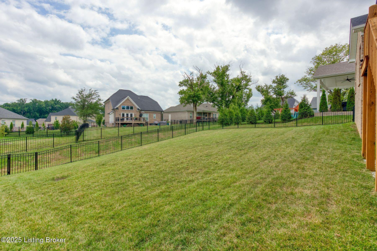 Listing Image 45