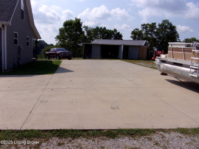 Listing Image 17