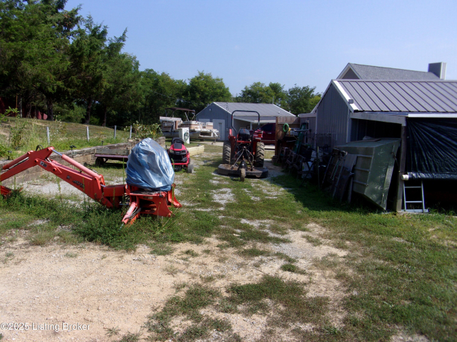 Listing Image 33