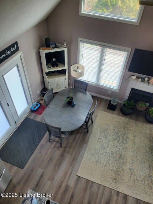 Listing Image 51