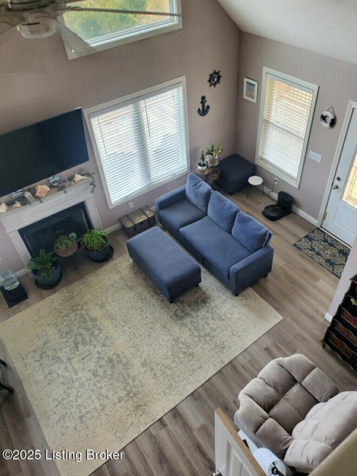 Listing Image 53