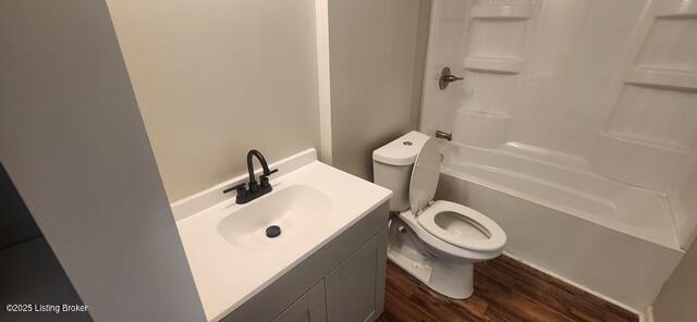 Listing Image 11