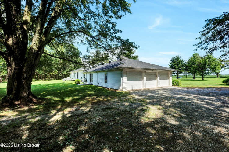 Listing Image 52