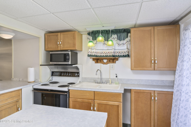 Listing Image 21