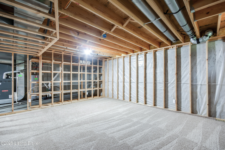Listing Image 80