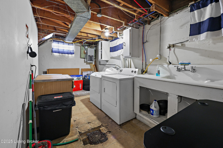 Listing Image 25