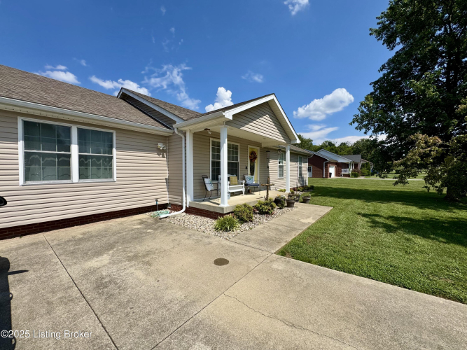 Listing Image 28
