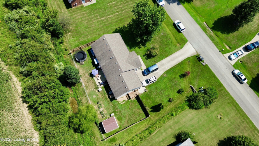 Listing Image 38