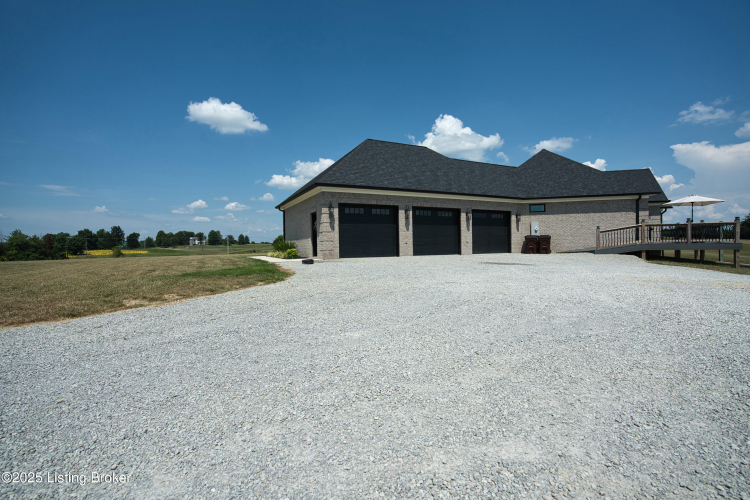 Listing Image 29