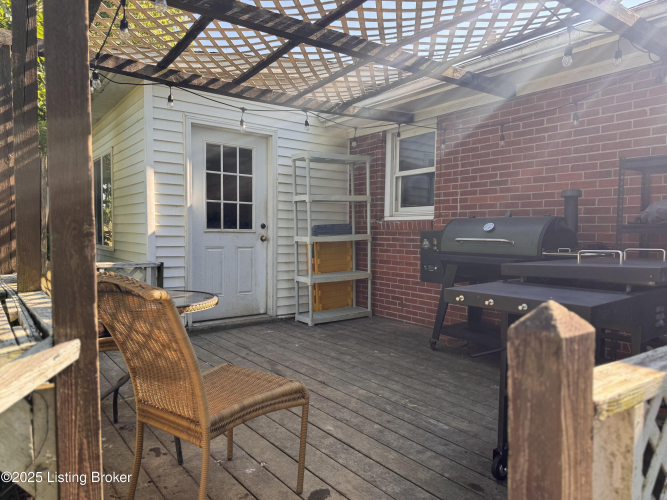 Listing Image 44