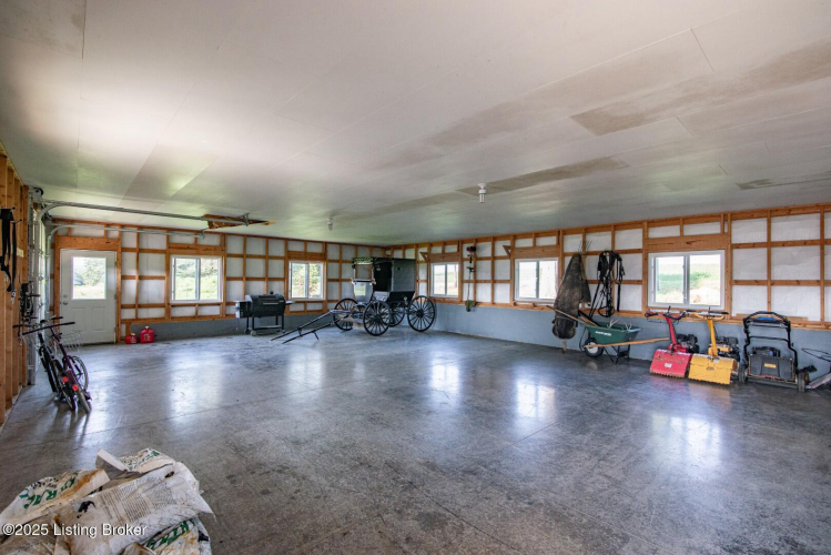 Listing Image 58