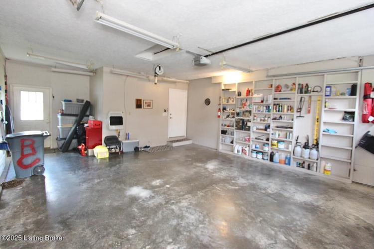 Listing Image 30