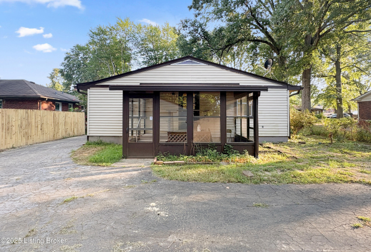 Listing Image 44