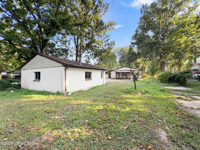 Listing Image 48