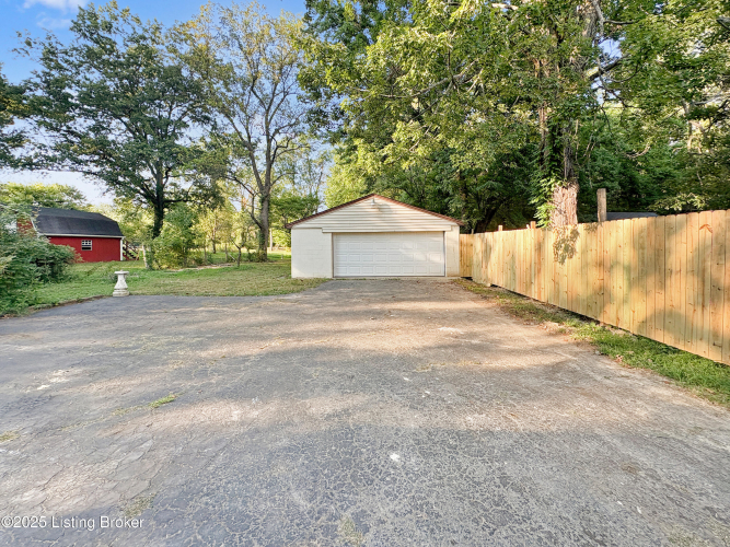 Listing Image 49