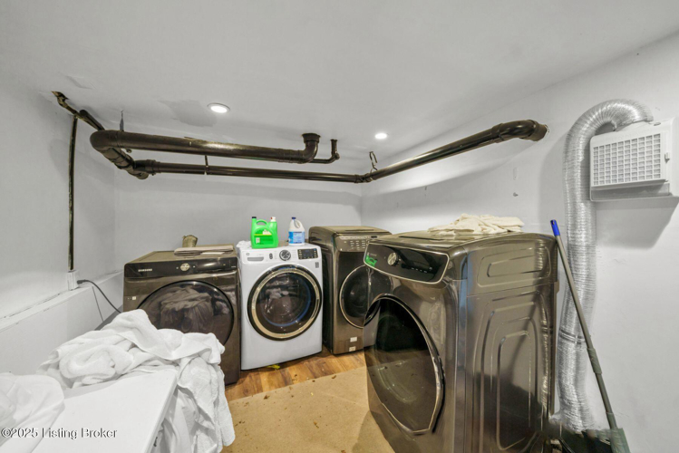 Listing Image 38