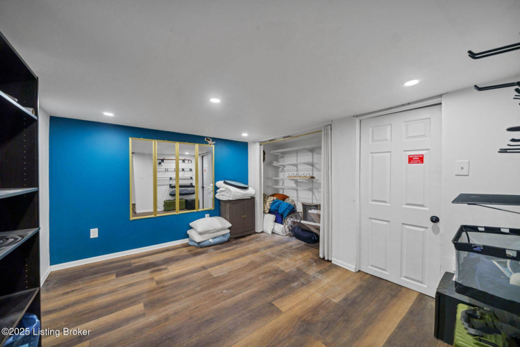 Listing Image 80