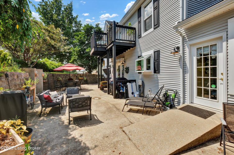 Listing Image 76