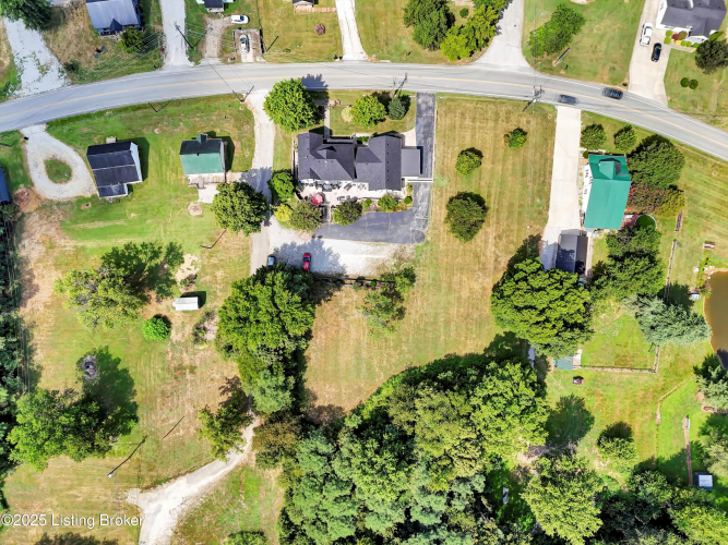 Listing Image 82