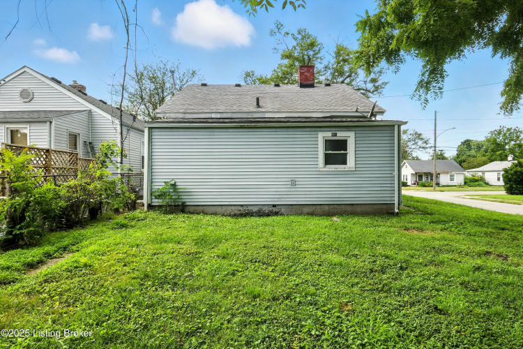 Listing Image 25