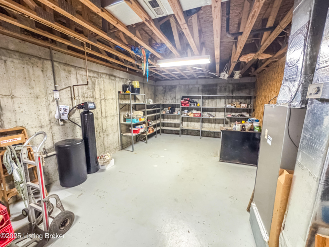 Listing Image 50