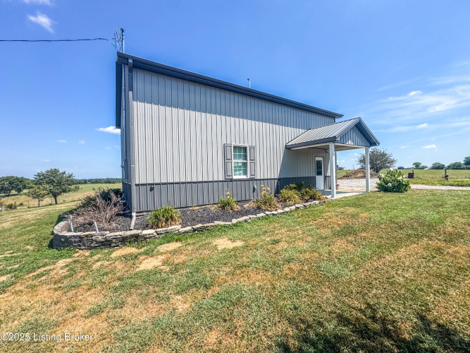 Listing Image 61