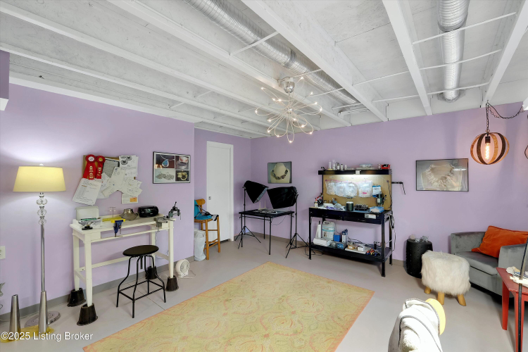 Listing Image 51