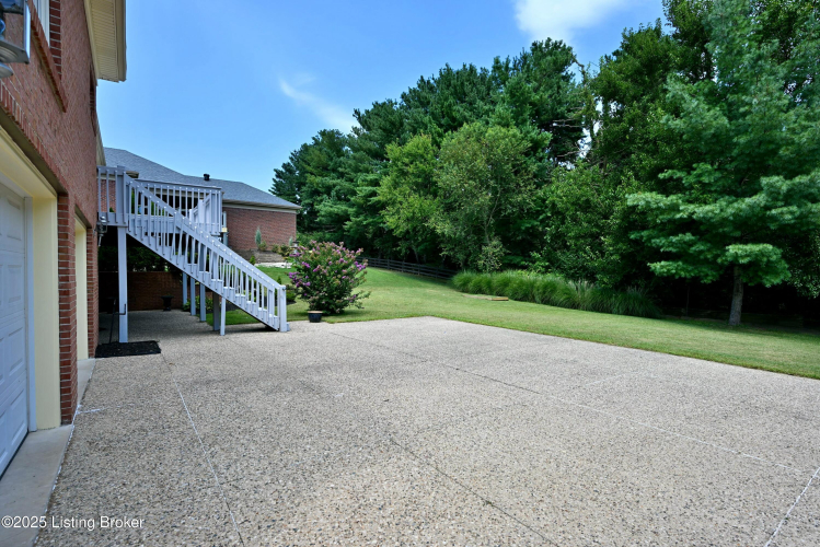 Listing Image 48