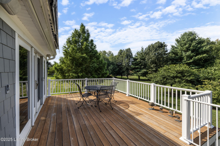 Listing Image 58