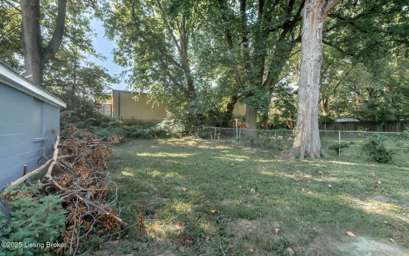 Listing Image 47