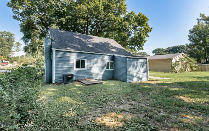 Listing Image 49