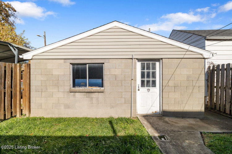 Listing Image 38