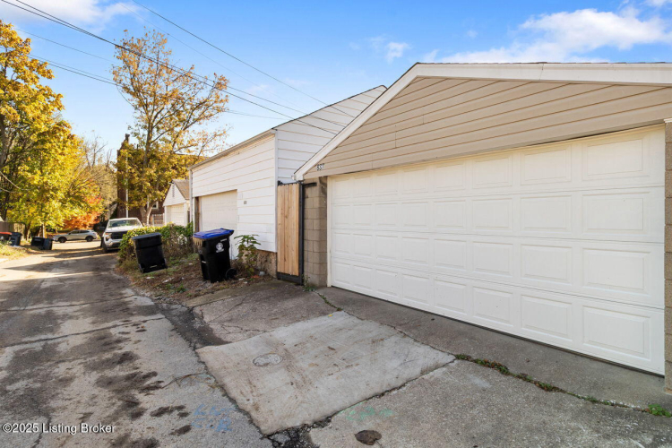 Listing Image 41