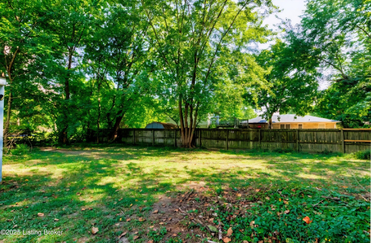 Listing Image 15