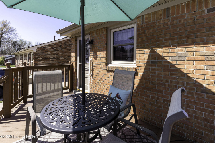 Listing Image 28