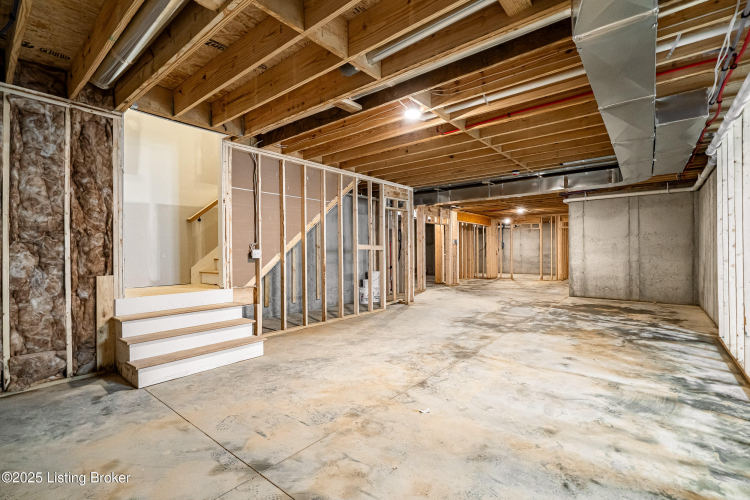 Listing Image 47