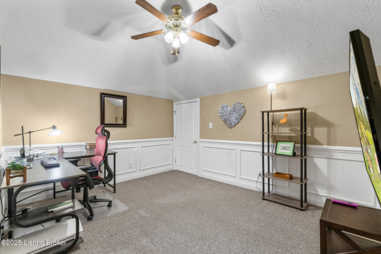 Listing Image 54