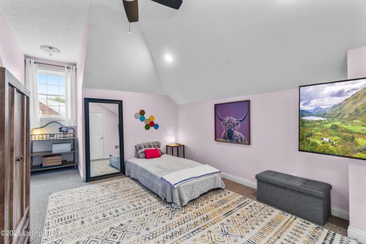 Listing Image 56