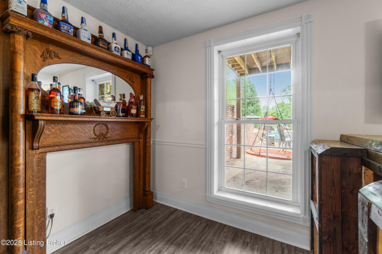 Listing Image 65