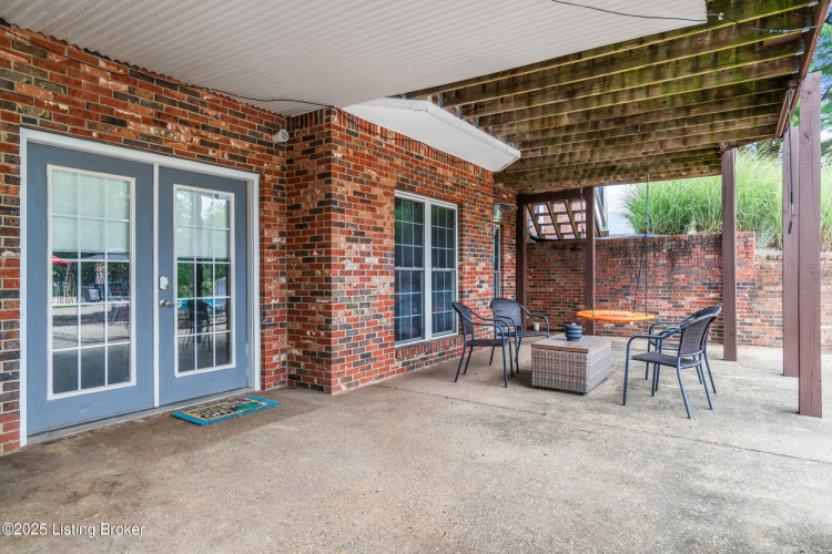 Listing Image 73