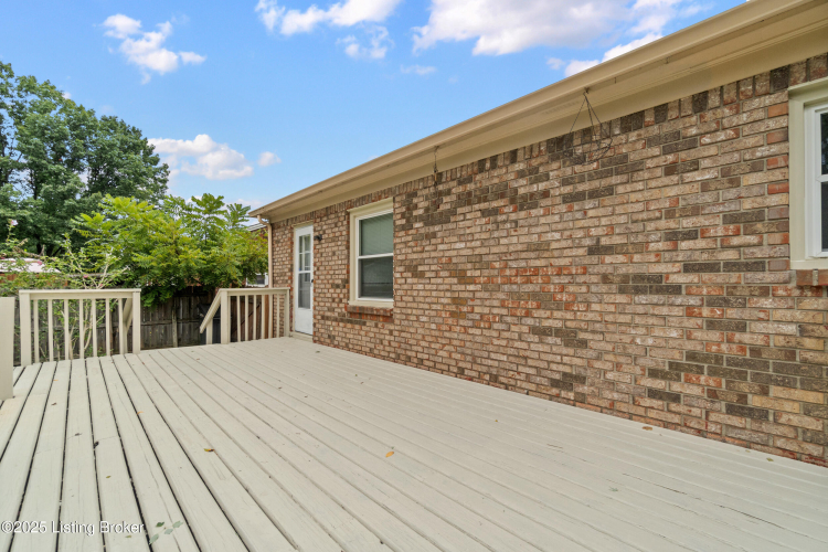 Listing Image 22