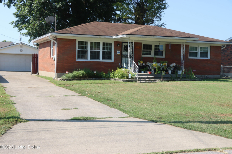 Listing Image 3
