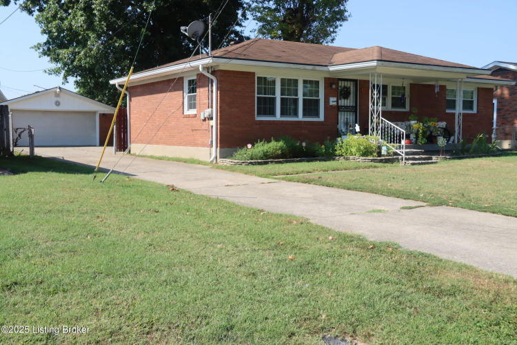 Listing Image 4