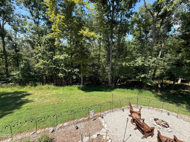 Listing Image 107