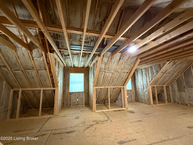 Listing Image 142