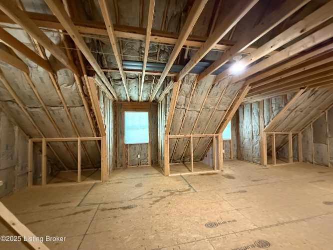 Listing Image 143