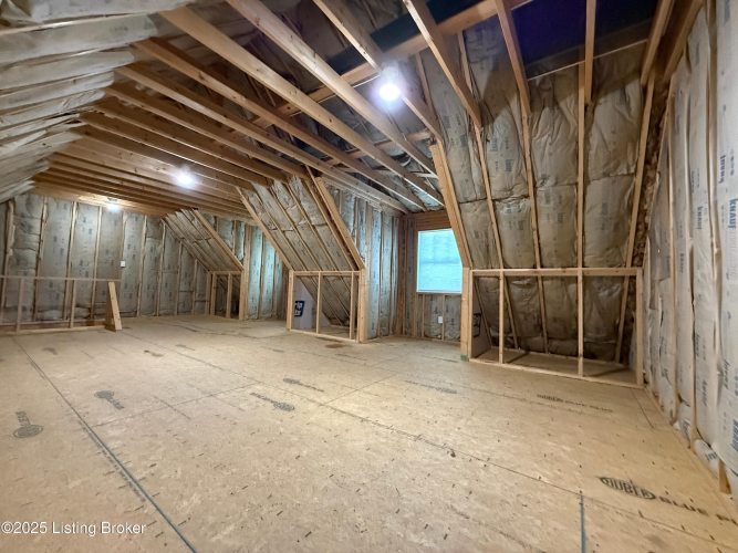 Listing Image 144